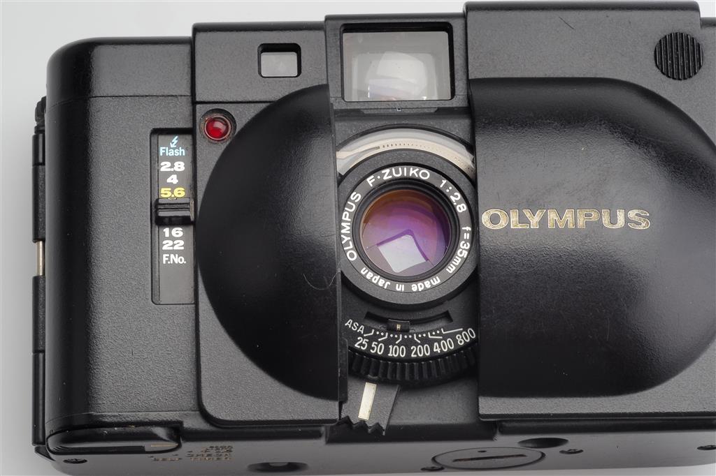 Olympus XA w. 2.8/35mm eBay